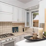 7days-suite & Seaview *